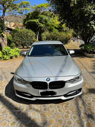 BMW 320i 2.0 MODERN 16V TURBO GASOLINA 4P AUTOMÁTICO BMW 320i 2.0 MODERN 16V TURBO GASOLINA 4P AUTOMÁTICO